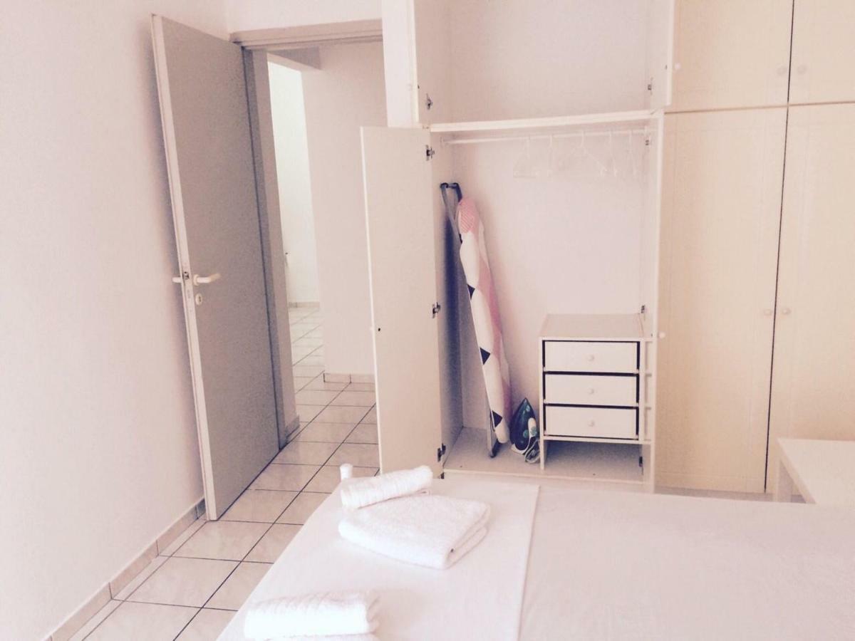 Korona Beach Apartments II 罗希姆诺 外观 照片