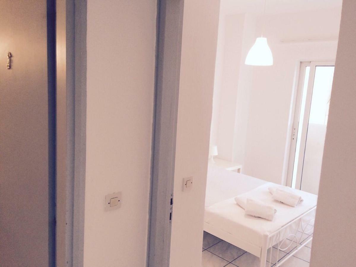 Korona Beach Apartments II 罗希姆诺 外观 照片